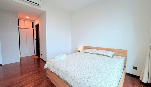 Family Apartment, City View