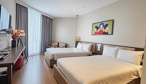 Quadruple Room, 2 Queen Beds, Beach View