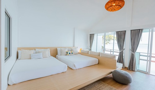 Deluxe Sea View