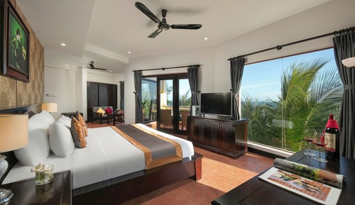 Deluxe Double or Twin Room, Beachfront