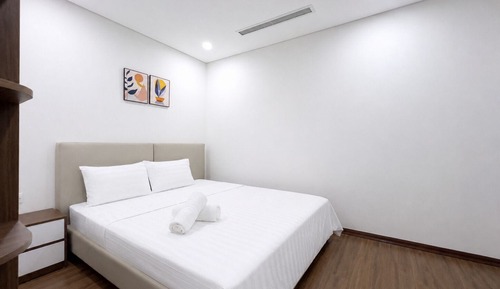 Luxury Apartment, 2 Bedrooms, Balcony, City View