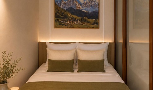 Deluxe Double Room, Courtyard View
