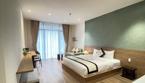 Deluxe Double Room, City View