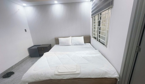 Deluxe Apartment, 1 King Bed, City View