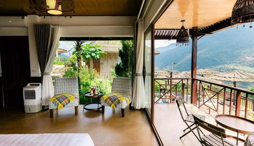 Bungalow, Balcony, Mountain View