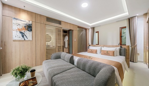 Deluxe Double Room, Patio, Pool View