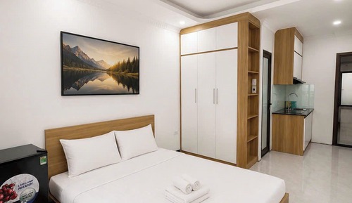 Deluxe Suite, Balcony, City View