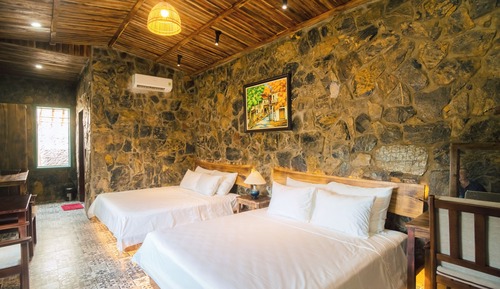 Deluxe Quadruple Room, Balcony