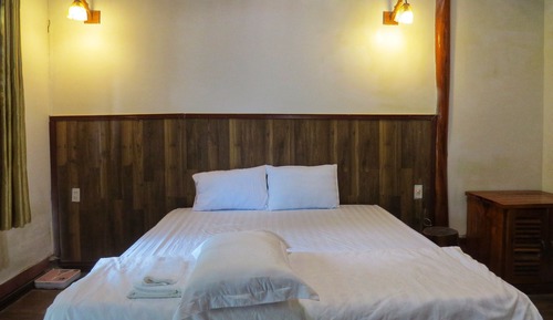 Deluxe Double or Twin Room, Garden View
