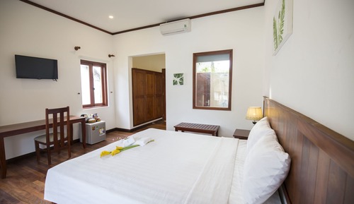 Deluxe Double Room, Pool View