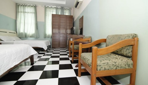 Standard Room (4 guests)