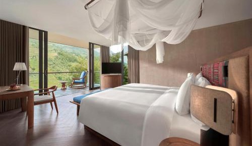 Mountainview Pool Villa King (Including 60 mins Spa treatment)