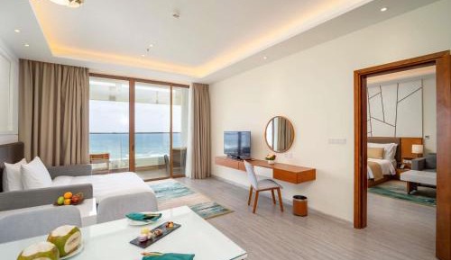 Interconnected Studio with Sofa Bed and Sea View