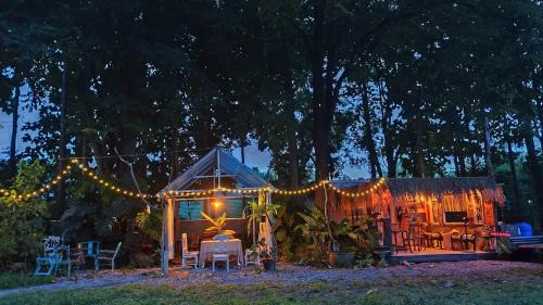 Tent