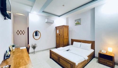 Large Double Room