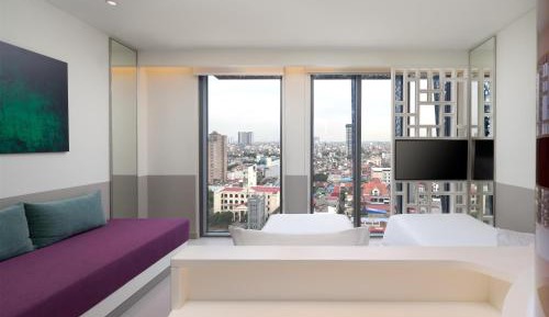 Deluxe Twin Room with City View