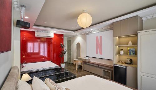 Superior King Room