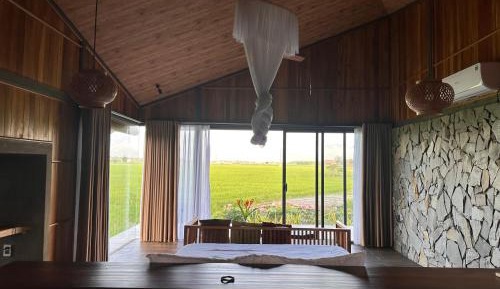 Studio with Garden View