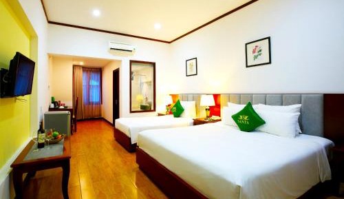 Triple Room with Garden View