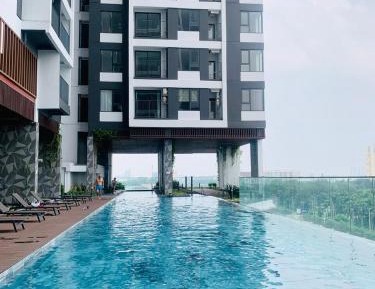 Two-Bedroom Apartment with Balcony