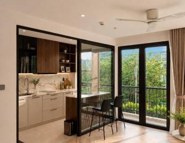 Studio with Garden View