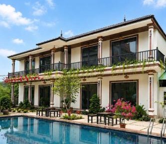 Triple Room with Balcony