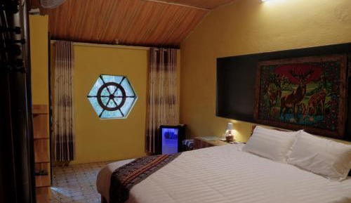 Double Room with Private Bathroom