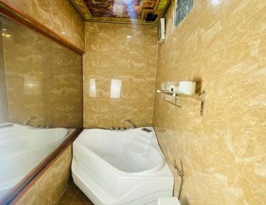 Large Double or Twin Room