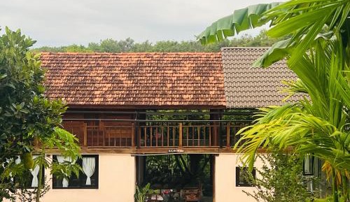 Single Room with Lake View