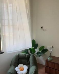 One-Bedroom Apartment with Balcony
