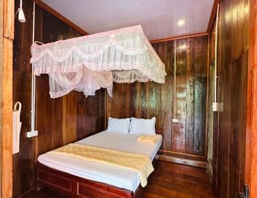 Double Room with Lake View