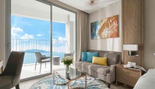 Family Room with Sea View