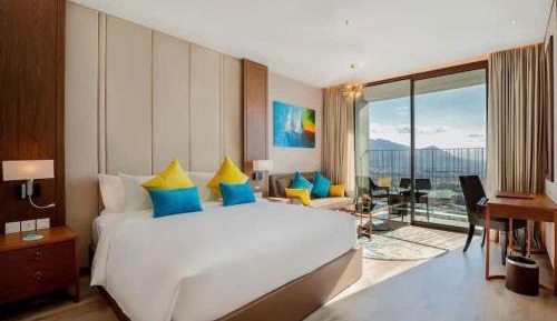 Deluxe Double Room with Balcony