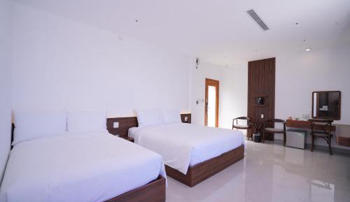 Deluxe Triple Room with Sea View