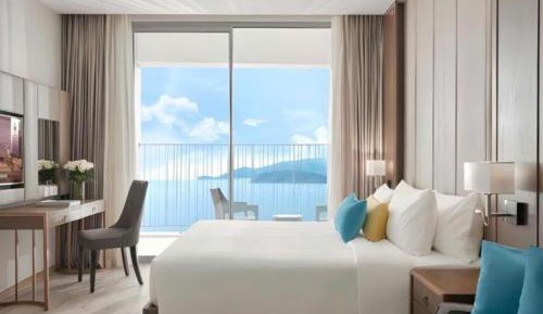 Family Room with Sea View