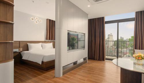 Suite with City View