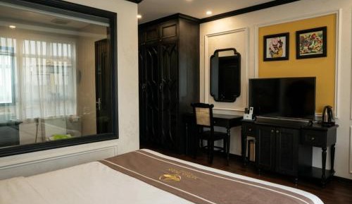 Superior King Room
