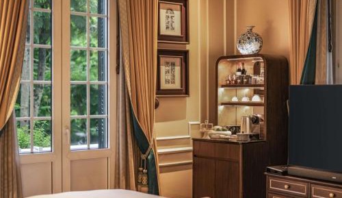 Heritage Wing Luxury Room with Twin Beds