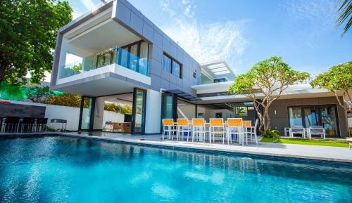 Villa - Beach Front