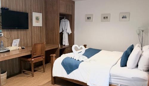 Standard King Room