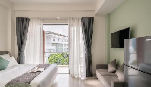 Deluxe Apartment