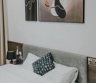 Deluxe Double Room (2 Adults + 1 Child)
