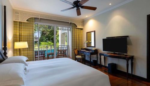 Grand Lagoon Suite