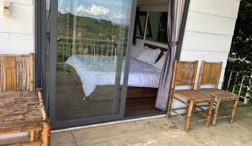 King Room with Mountain View