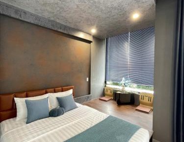 Studio with Balcony