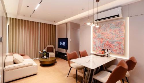 Three-Bedroom Apartment with Balcony