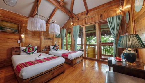Deluxe Bungalow with Garden View