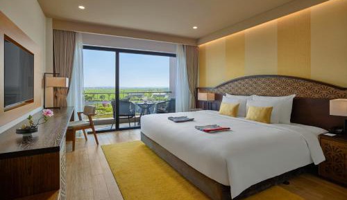 Deluxe Room with Onsen Access