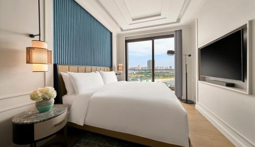 One-Bedroom Residence King Room