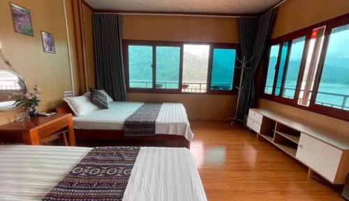 Double Room with Lake View